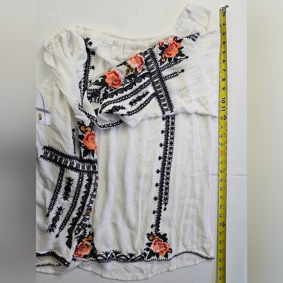 Cute Options Embroidered Guazy Bohemian Long Sleeve Tunic Blouse - Picture 13 of 14